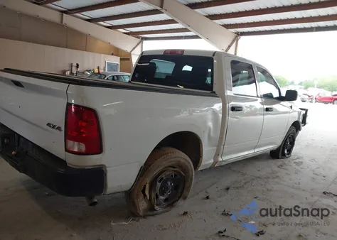 2018 Ram 1500 Ssv 4X4 5'7 Box from USA, damaged, VIN 1C6RR7XT2JS187485